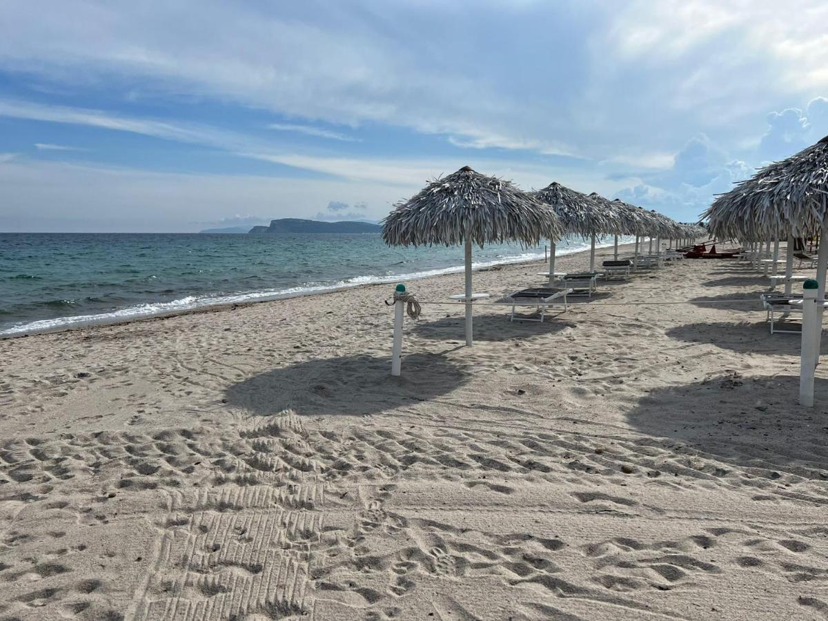 Casa Vacanze “Dolce Sosta” Куарту-Сант'Элена Экстерьер фото